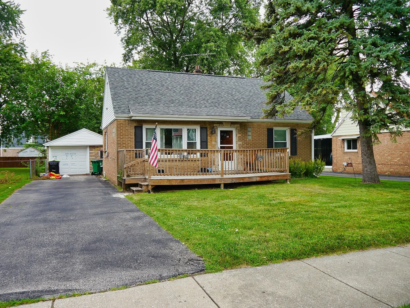 6800 S 78th Ave photo 1