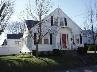 34 Molloy St, Providence, RI 02909