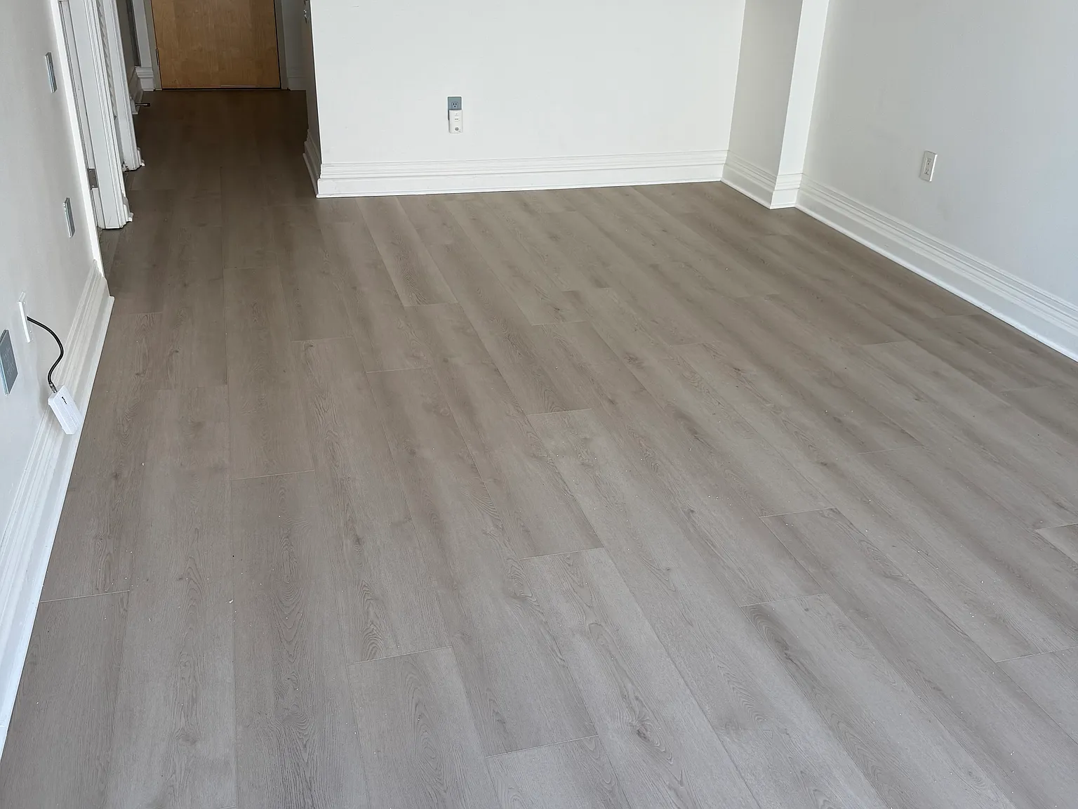 350 11th Avenue — Photo 2