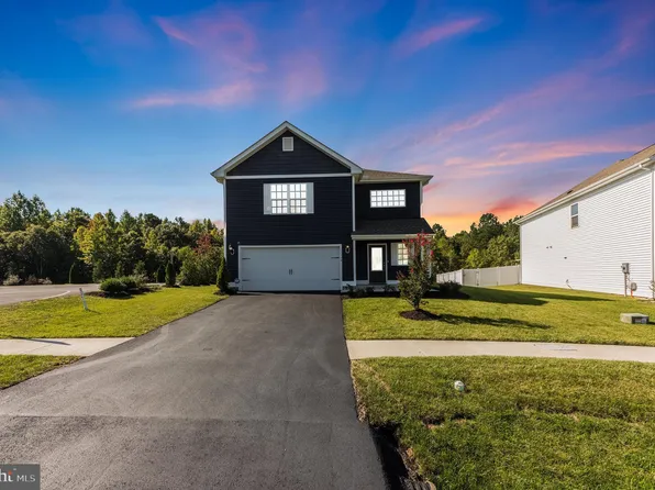 17148 Brookwood Dr, Bowling Green, VA 22427
