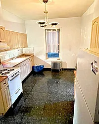 Rented by Amorelli Realty