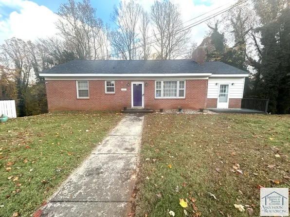 113 Sunset Dr, Stuart, VA 24171