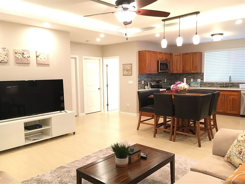 1st image of 709A Akumu St