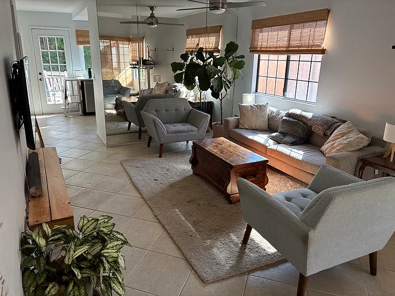 905 Rosemary Ave — Photo 23