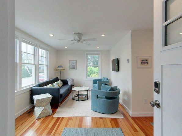 23 Warren Ave #1