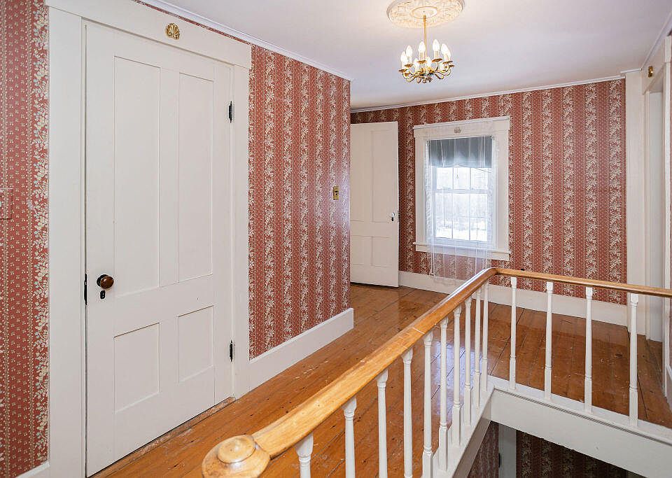 28th image of this home