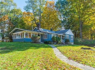 869 Winterton Rd, Middletown, NY 10940