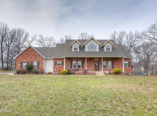 1964 N East St, Webb City, MO 64870