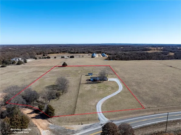 8574 S Highway 43, Gentry, AR 72734