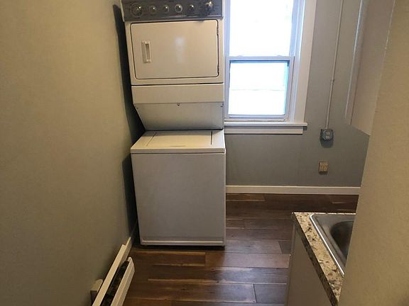 3rd image of 308 James Ave APT 3