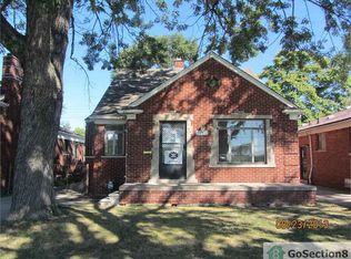 11411 Flanders St, Detroit, MI 48205