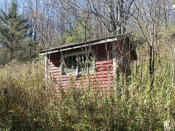 5th image of 6711 State Highway 51