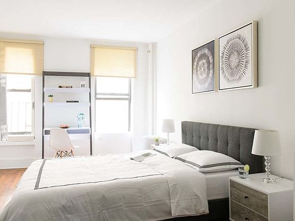 5th image of 212 E 30th St #3B