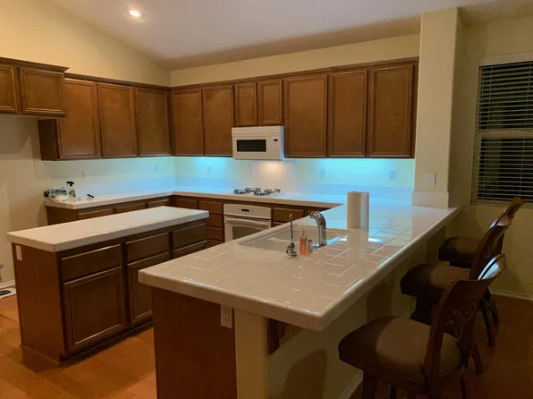 29137 Bluestone Dr, Menifee, CA 92584