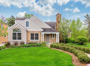 215 Wilmette Ave, Glenview, IL 60025