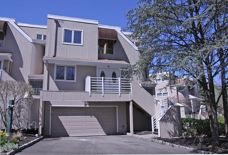 376 Kenwood St, Englewood, NJ 07631 Zillow