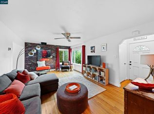 921 Saracen Rd, Santa Rosa, CA 95401