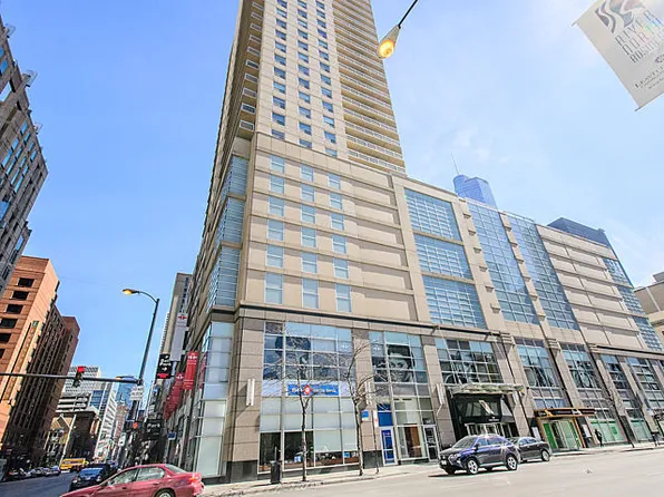 545 N Dearborn St #W1809, Chicago, IL 60654
