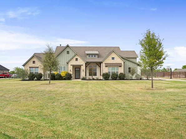 9700 Puma Trl, Godley, TX 76044