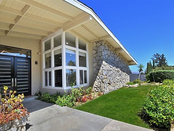 3rd image of 4347 Coronet Dr