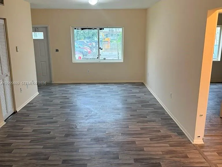 8453 NW 5th Ave #8453 — Photo 4