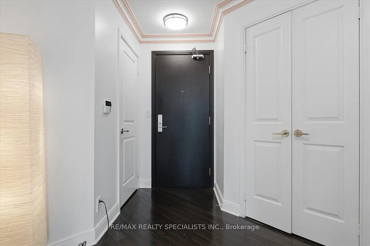 2 bed, $2,800 — Photo 3
