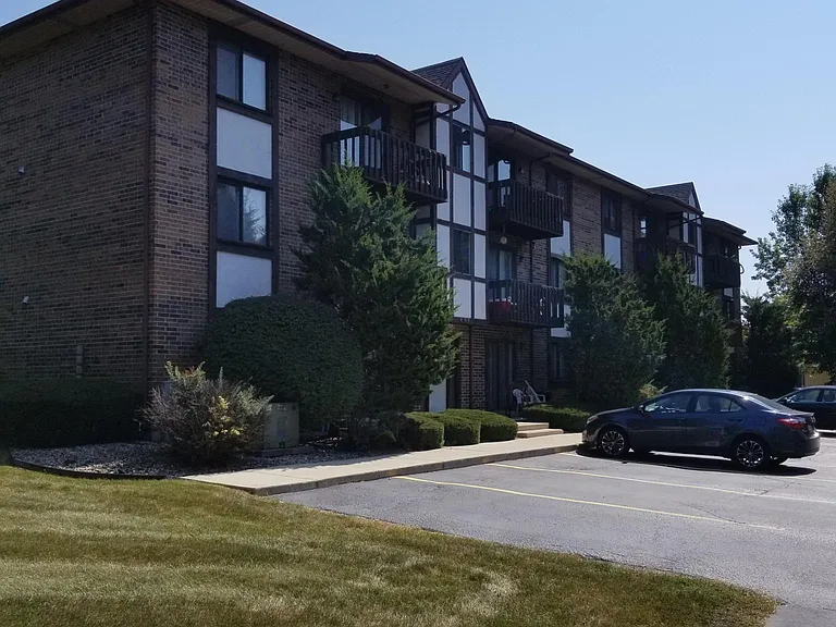 1491 Georgia Ct #201 — Photo 7