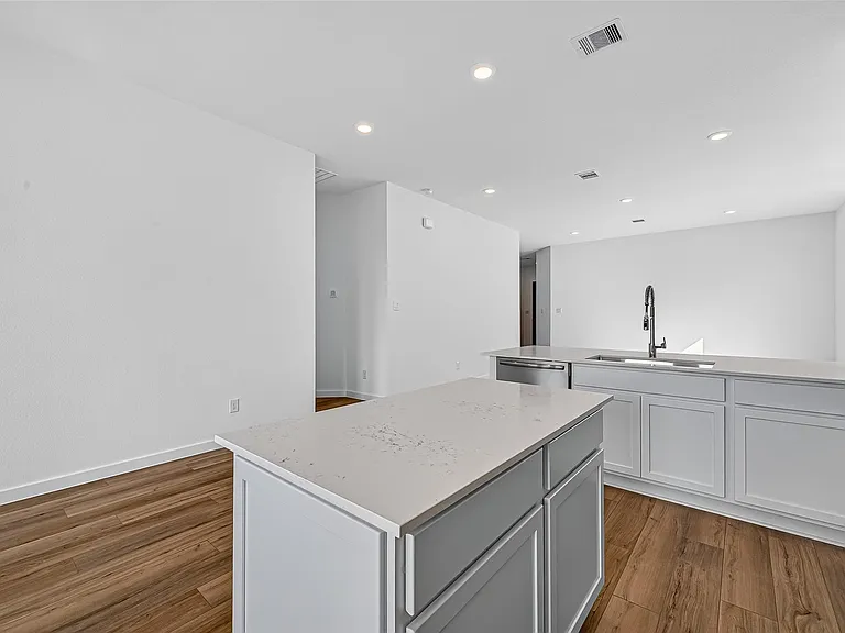 11119 Poplar Tree Dr — Photo 22