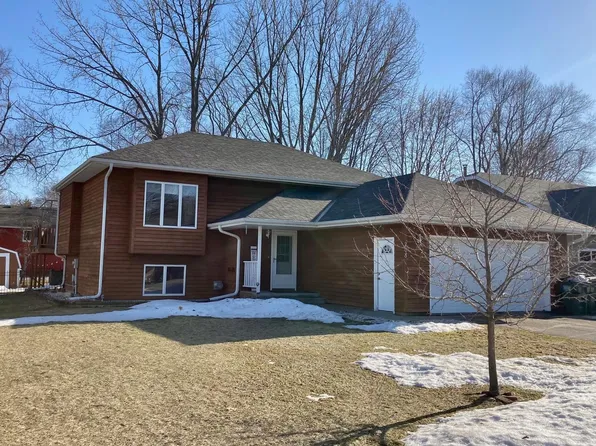208 11th St N, Sartell, MN 56377