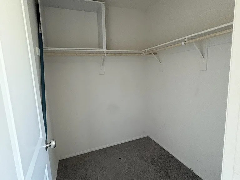 12918 Echo Valley St — Photo 15