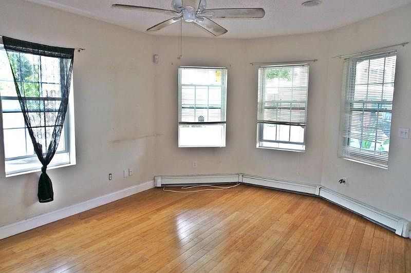 2nd image of 222 Douglas Ave #2