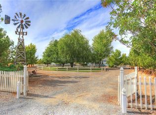 200 W Sunrise View St, Pahrump, NV 89060