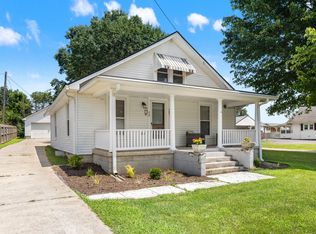 217 N Middletown Rd, Paris, KY 40361