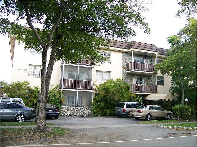 1st image of 13655 NE 10th Ave APT 214