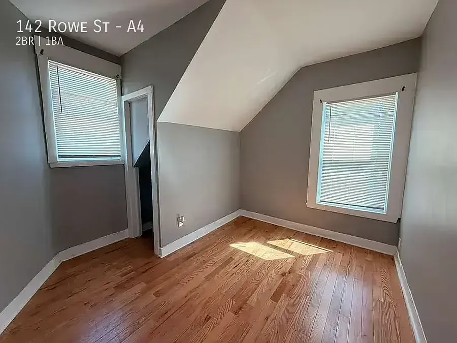 142 Rowe St APT A4 — Photo 2