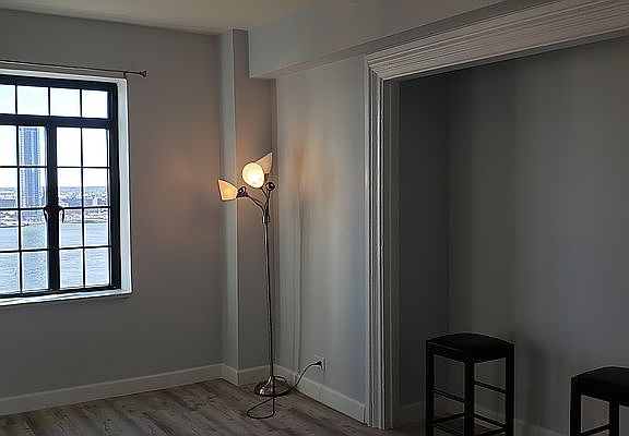 4th image of 5 Tudor City Pl APT 1127