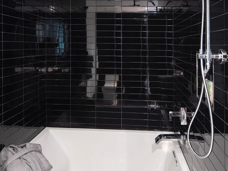 2700 NE 2nd Ave #21 — Photo 9