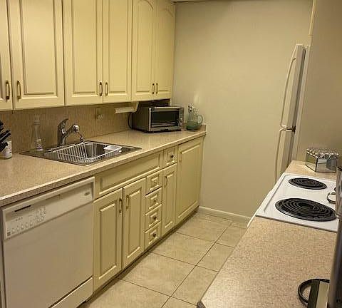 Home For Sale In Century Village