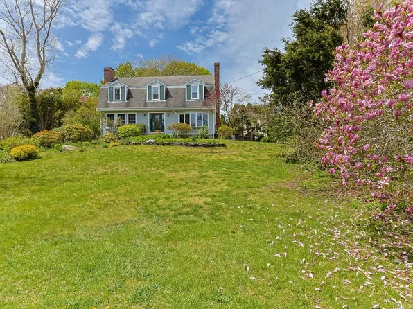 1120 Shore Rd, Bourne, MA 02532