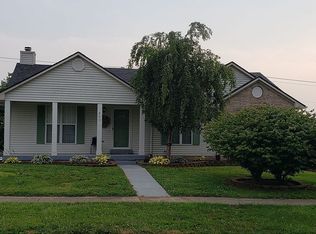 800 Pocahontas Trl, Georgetown, KY 40324