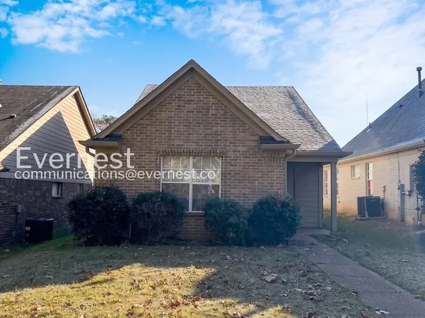 1274 Whitten Rd, Memphis, TN 38134