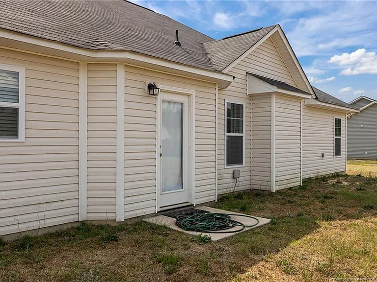 157 Presley St — Photo 42