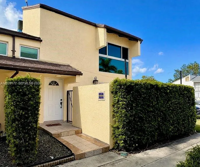 15824 SW 90th Ct — Photo 11