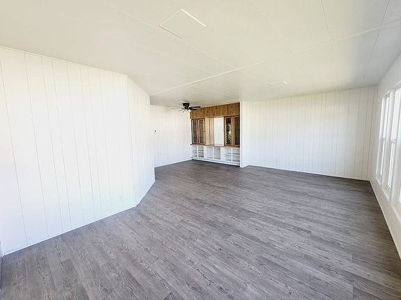 5th image of 650 Washington Blvd #4