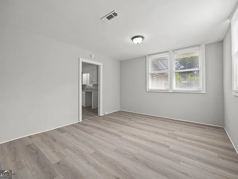 685 Wimbish Rd — Photo 12
