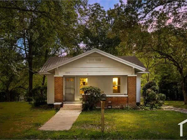 405 Swann Dr, Midfield, AL 35228