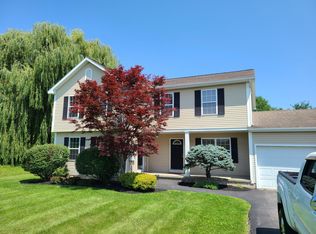 139 Fonda Rd #A, Waterford, NY 12188