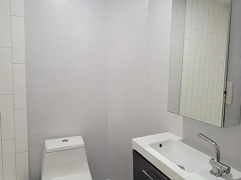 2575 Fruitvale Ave #3 — Photo 12