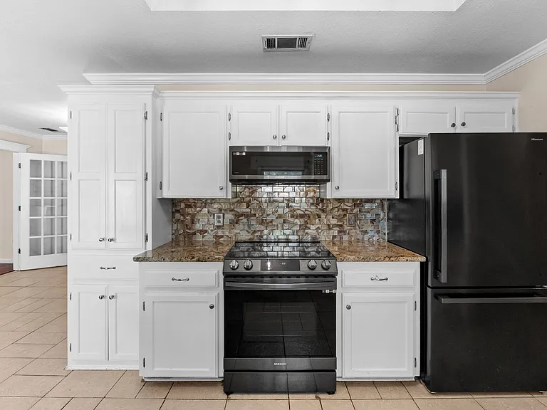 122 County Road 4936 — Photo 13