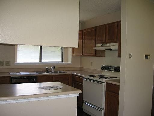5th image of 7238 ELM TRAIL